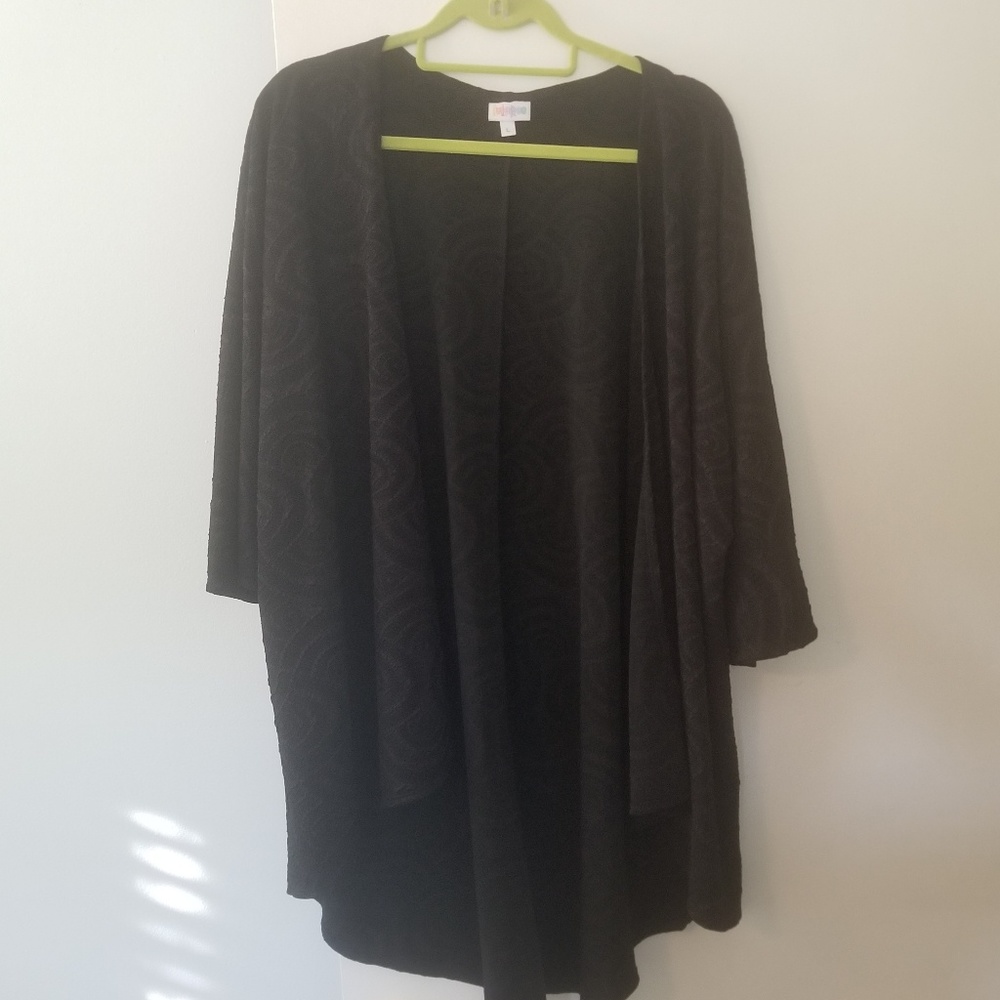 Lularoe L Black Lindsay